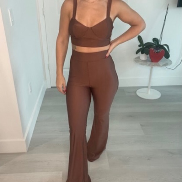Dexire Brown 2 Piece Pants and Crop Top Set - Picture 1 of 10
